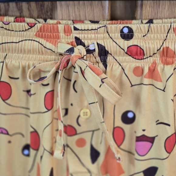 Pokemon Mens Yellow Pikachu Jam Short Sleep Lounge Shorts Sz Small EUC - Picture 2 of 6